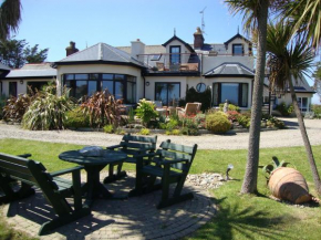 Гостиница Clifford House B & B  Росслер